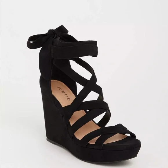 Torrid Black Strappy Wrap Platform Wedge (WW) Size 9.5 WW - Picture 1 of 10